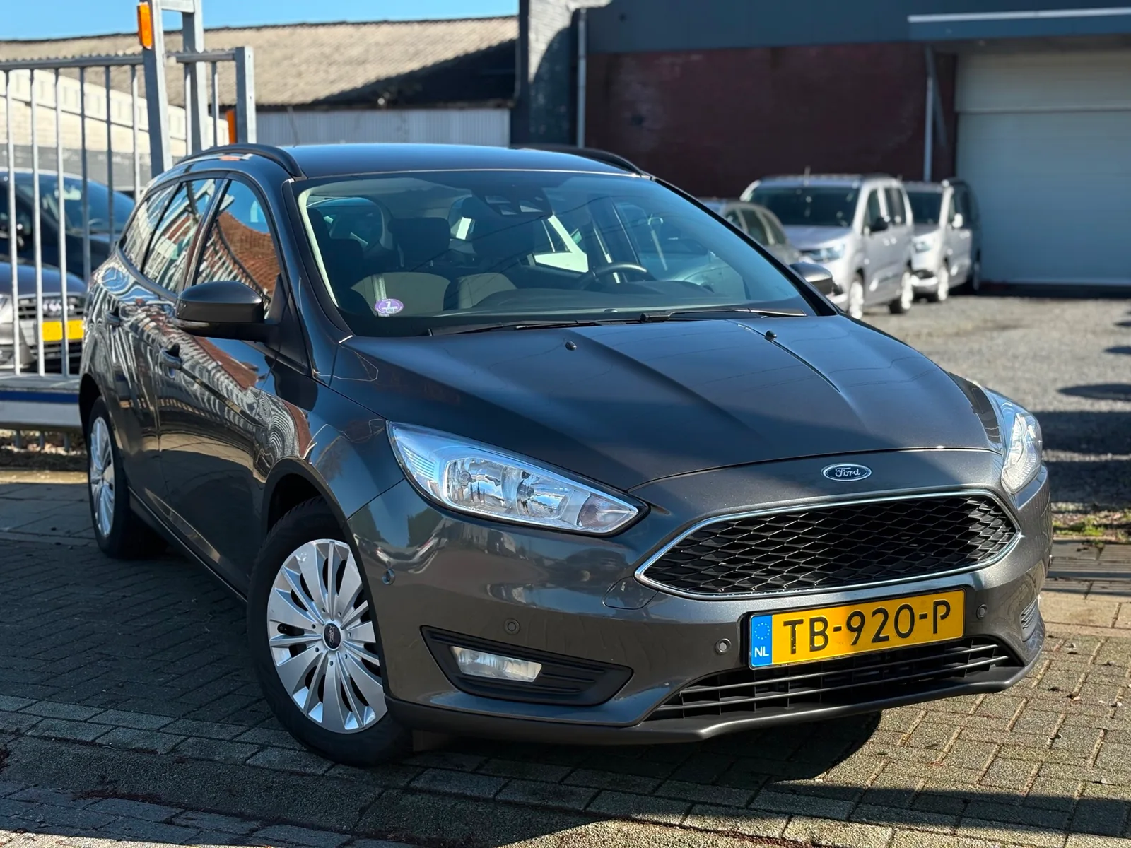 Ford Focus (2018) — foto 1