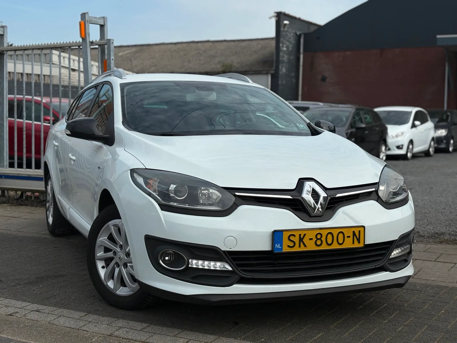 Renault Mégane (2015) — foto 1