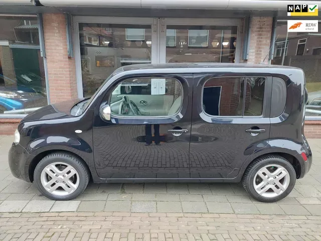Nissan Cube (2010) — foto 1