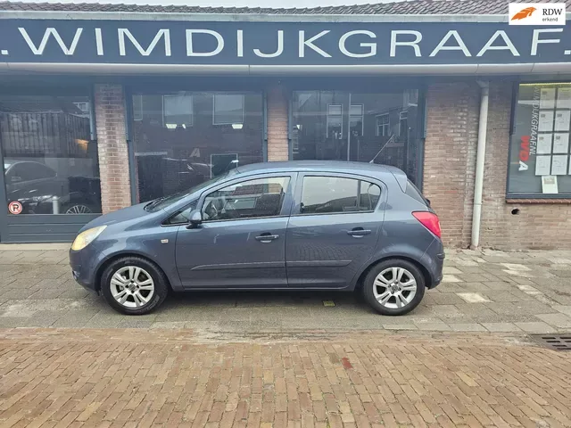 Opel Corsa (2007) — foto 1