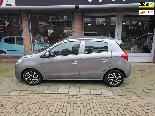 Mitsubishi Space Star (2016) — foto 1
