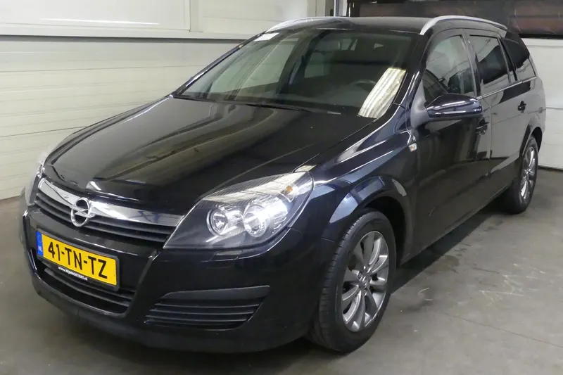 Opel Astra (2006)
