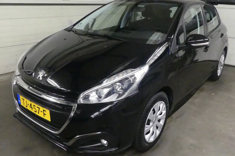 Peugeot 208 (2018)