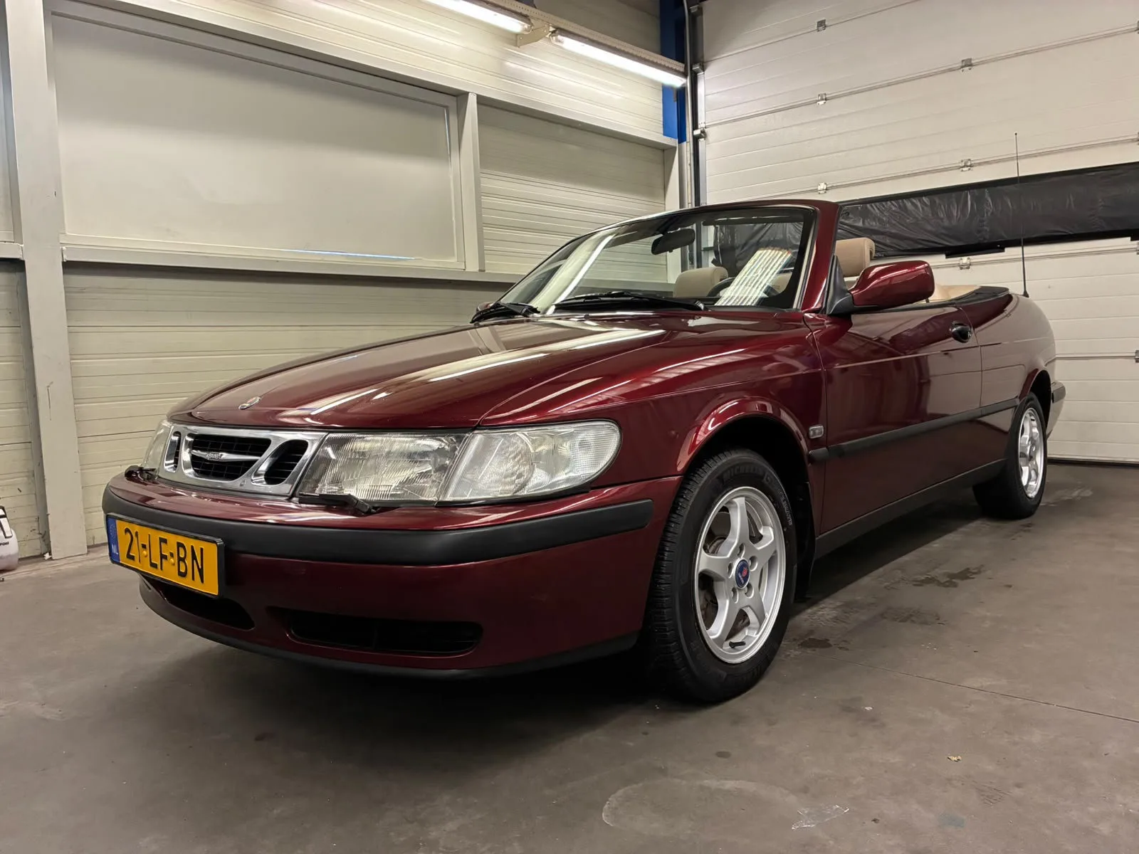 Saab 9-3 (2002) — foto 1