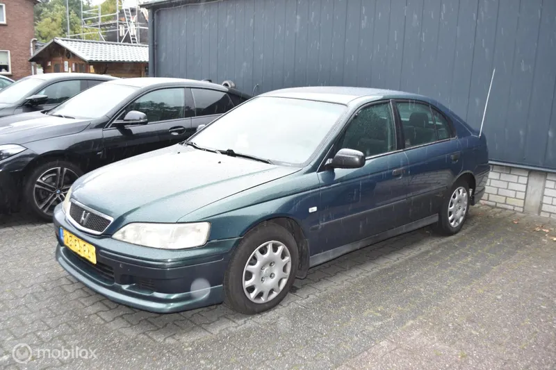 Honda Accord (2000)