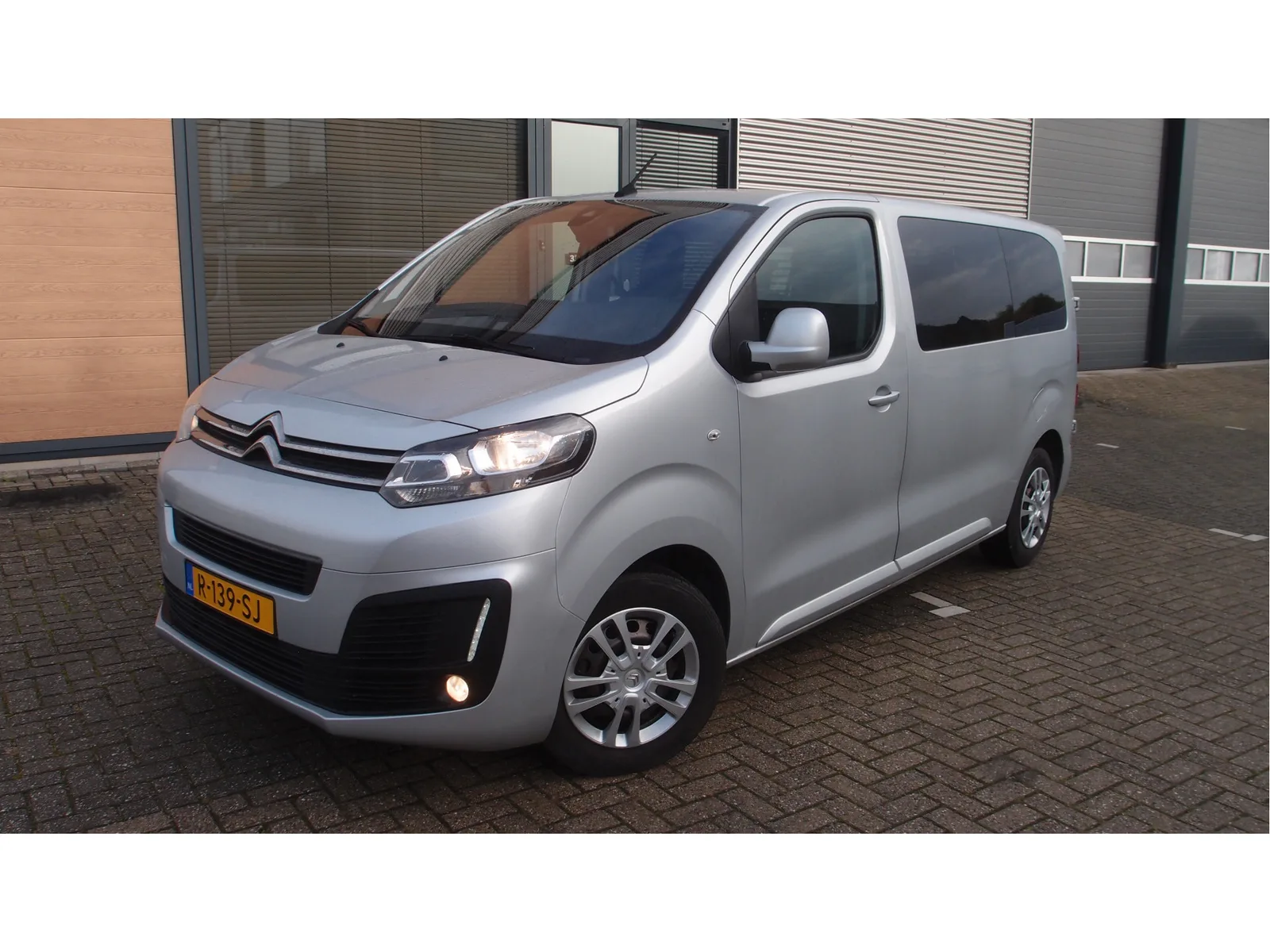 Citroën Jumpy (2017) — foto 1