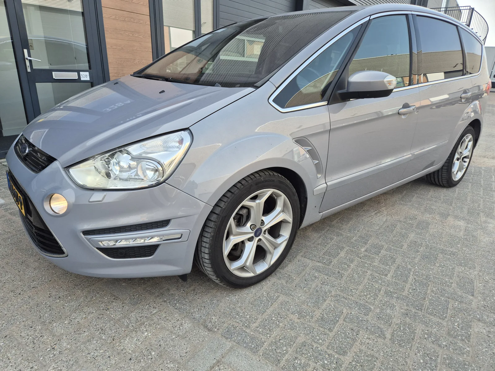 Ford S-Max (2014) — foto 1