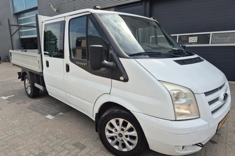 Ford Transit (2012)
