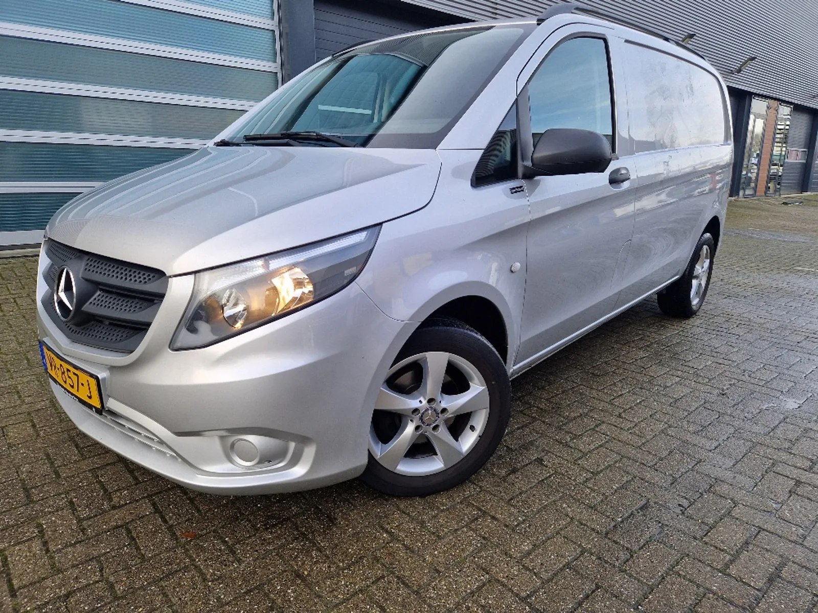 Mercedes-Benz Vito (2015) — foto 1