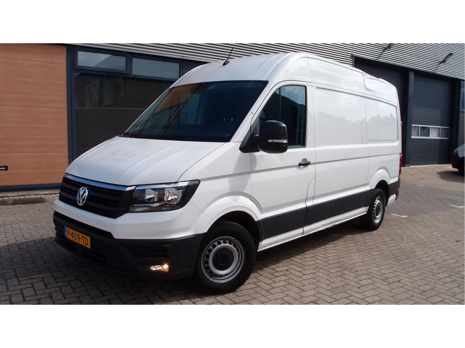 Volkswagen Crafter (2018) — foto 1