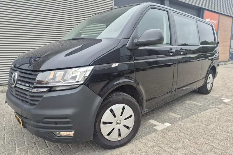 Volkswagen Transporter (2024)