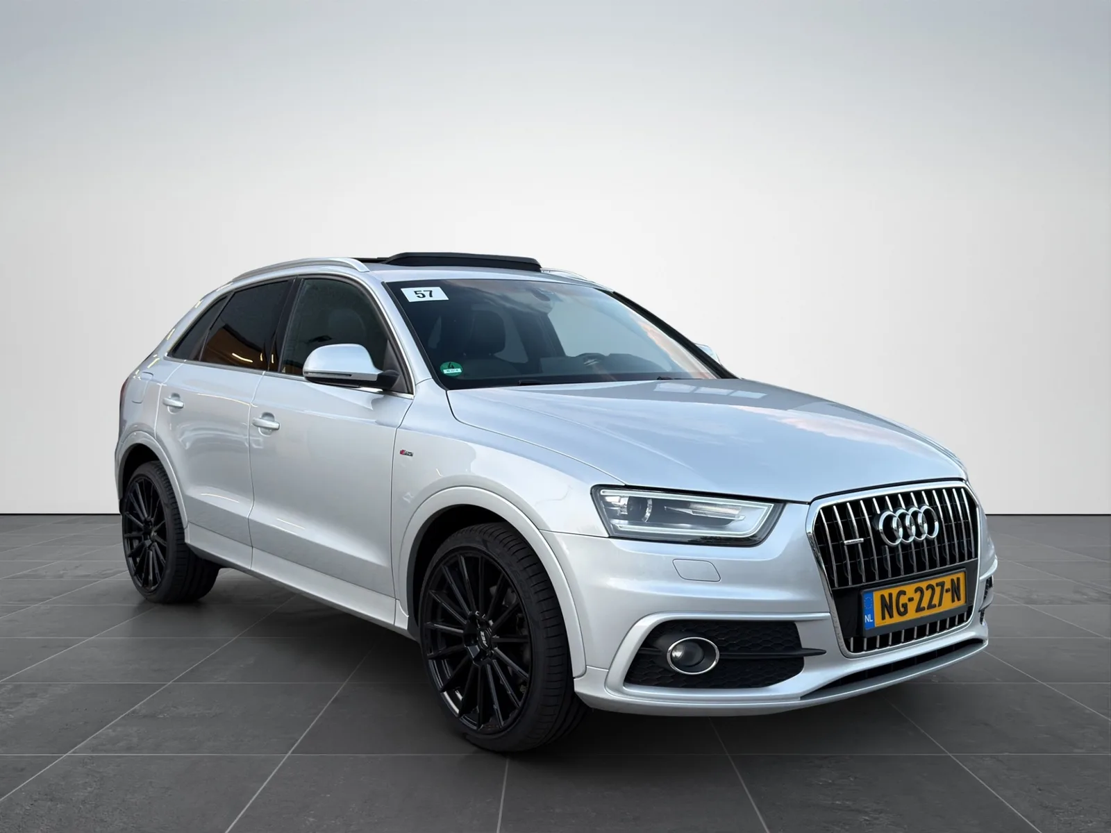 Audi Q3 (2013) — foto 1