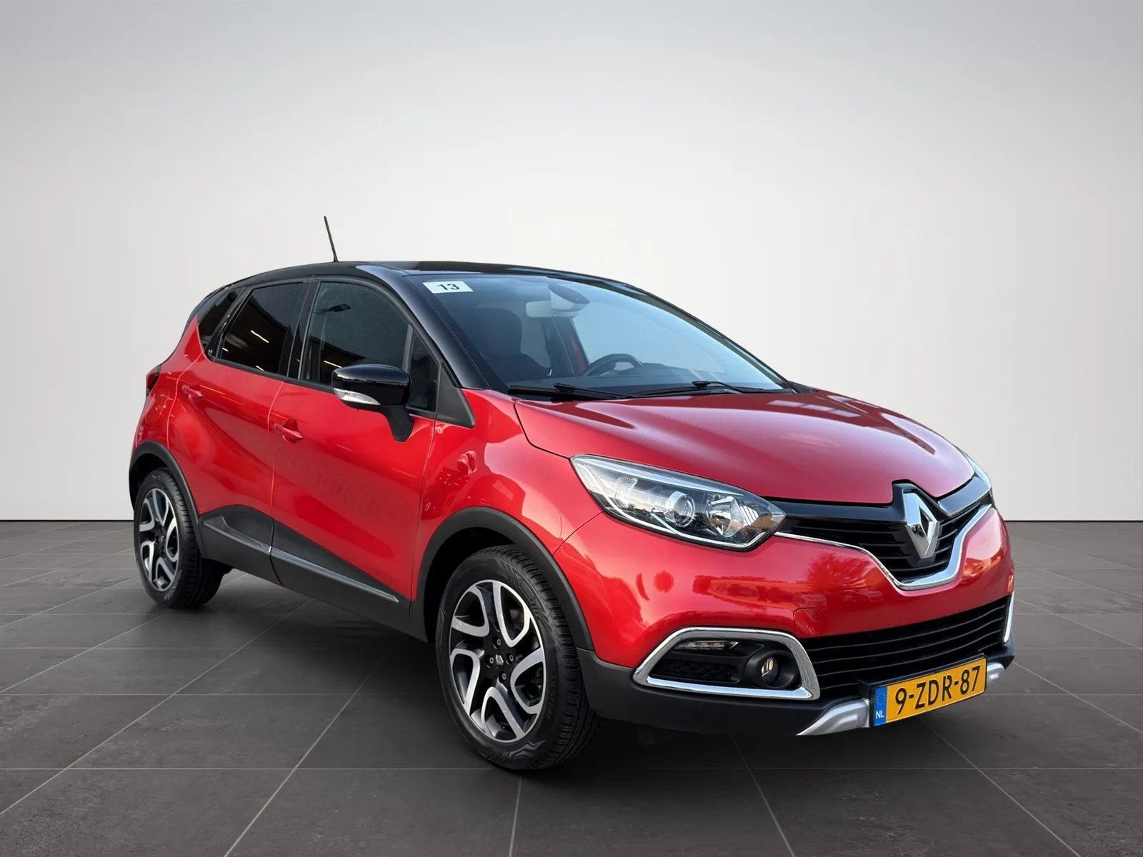 Renault Captur (2014) — foto 1
