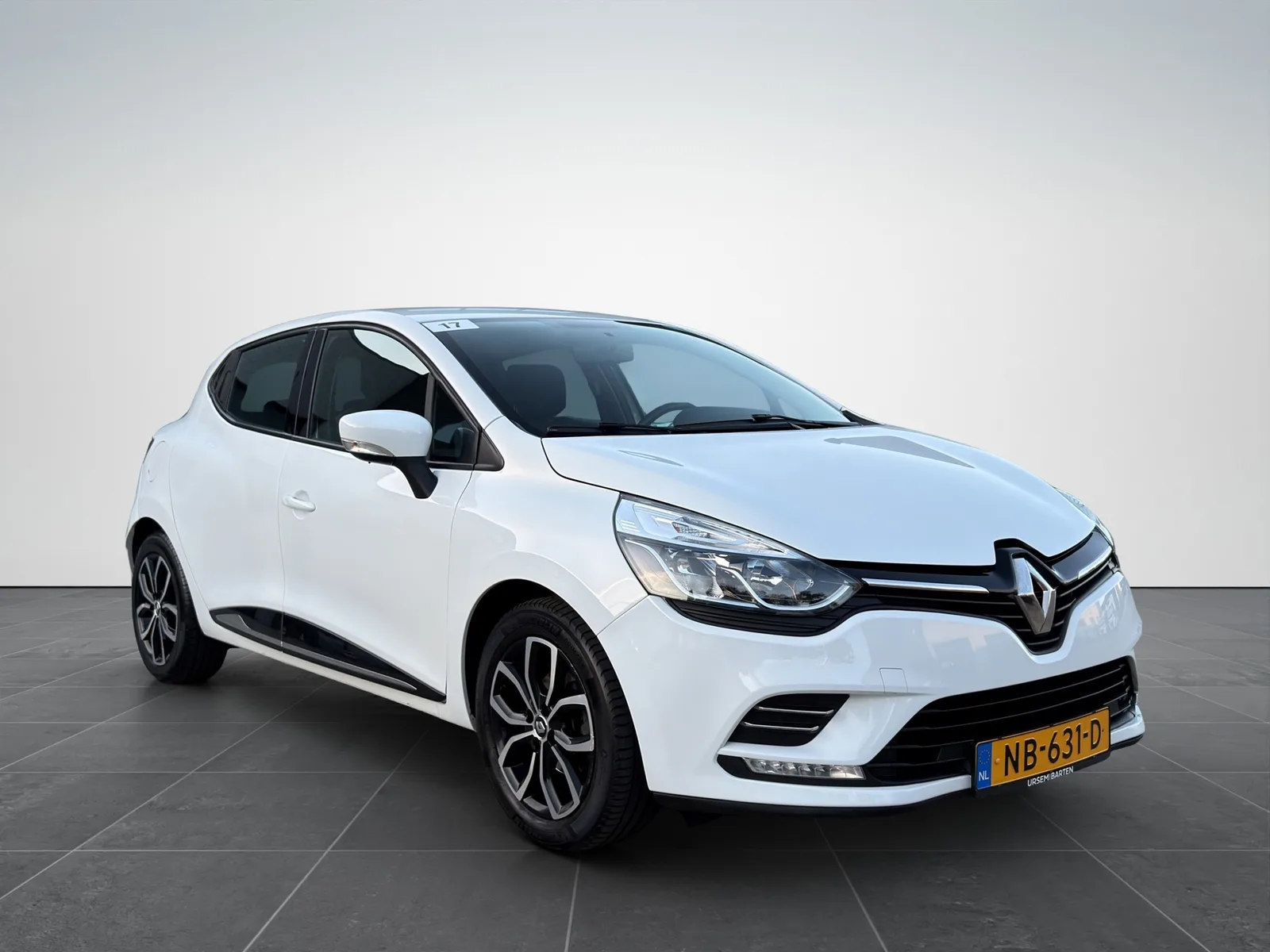 Renault Clio (2017) — foto 1