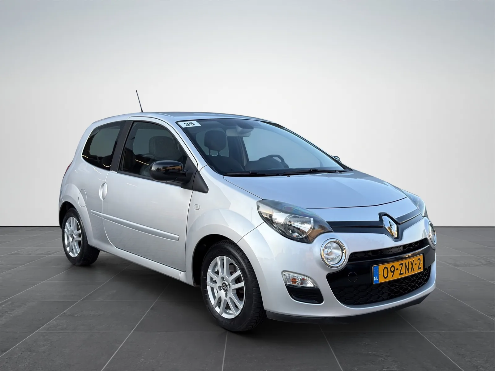 Renault Twingo (2013) — foto 1