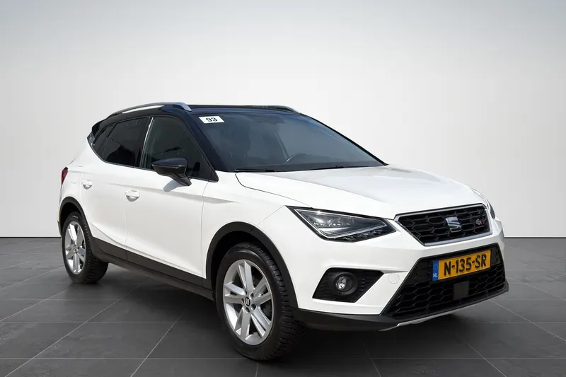 SEAT Arona (2018)