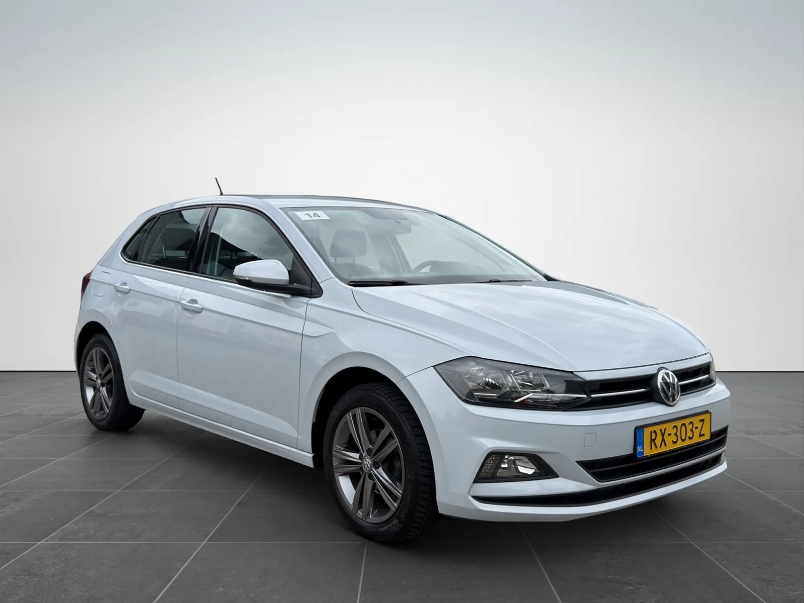 Volkswagen Polo (2018) — foto 1