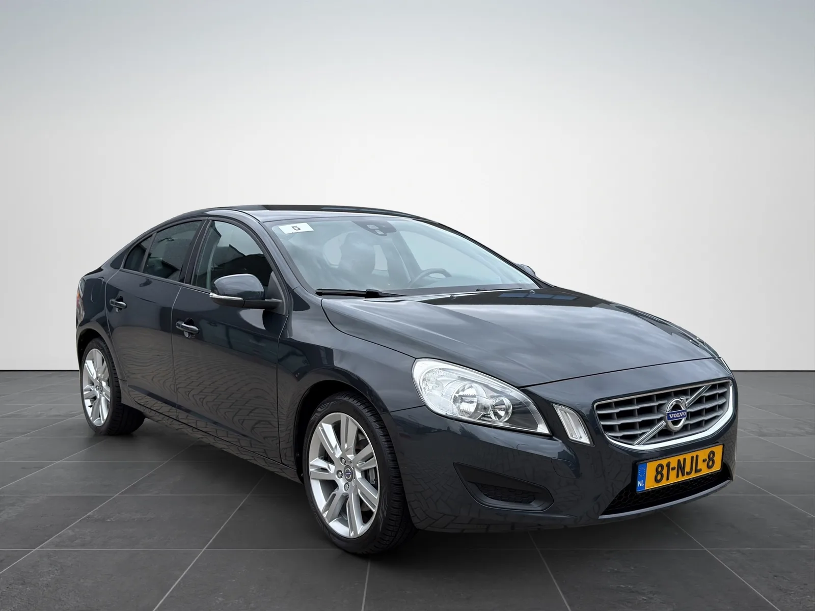 Volvo S60 (2010) — foto 1