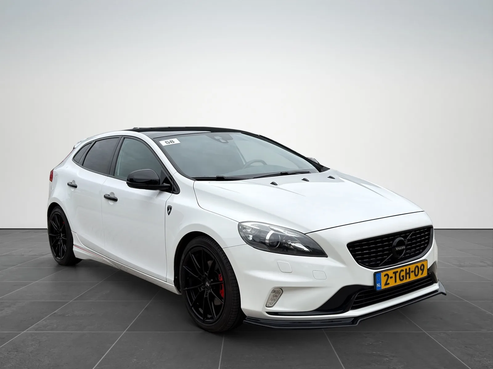 Volvo V40 (2014) — foto 1