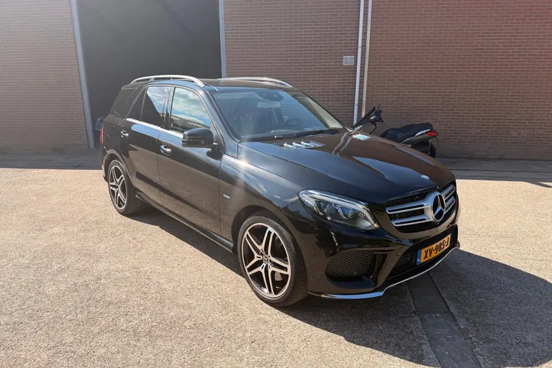 Mercedes-Benz GLE (2017)