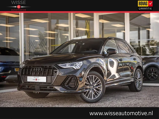 Audi Q3 (2022) — foto 1