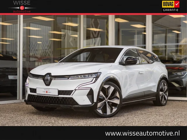 Renault Mégane E-Tech (2023) — foto 1