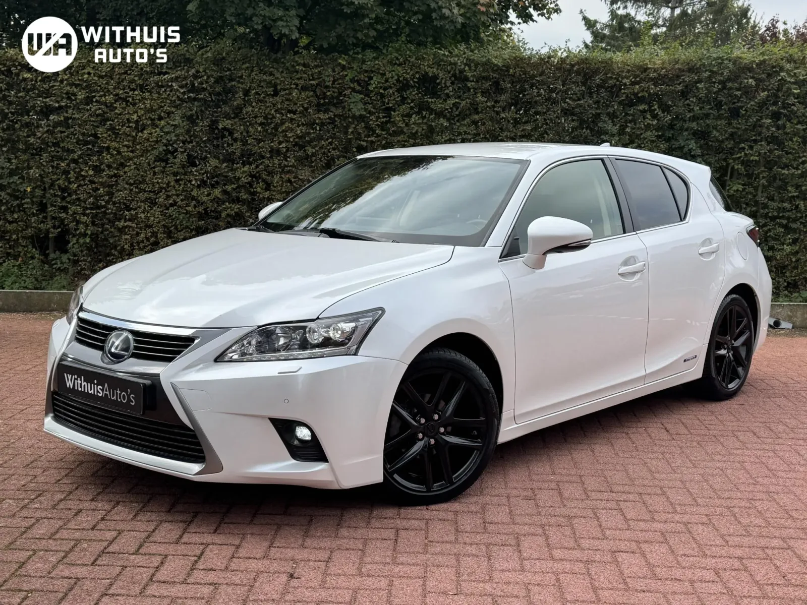 Lexus CT (2014) — foto 1