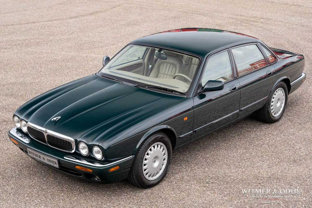 Jaguar XJ (1998) — foto 1