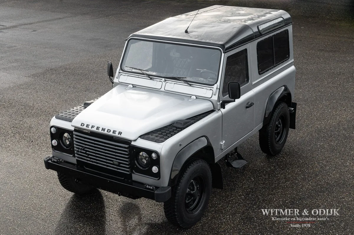 Land Rover Defender (1998) — foto 1