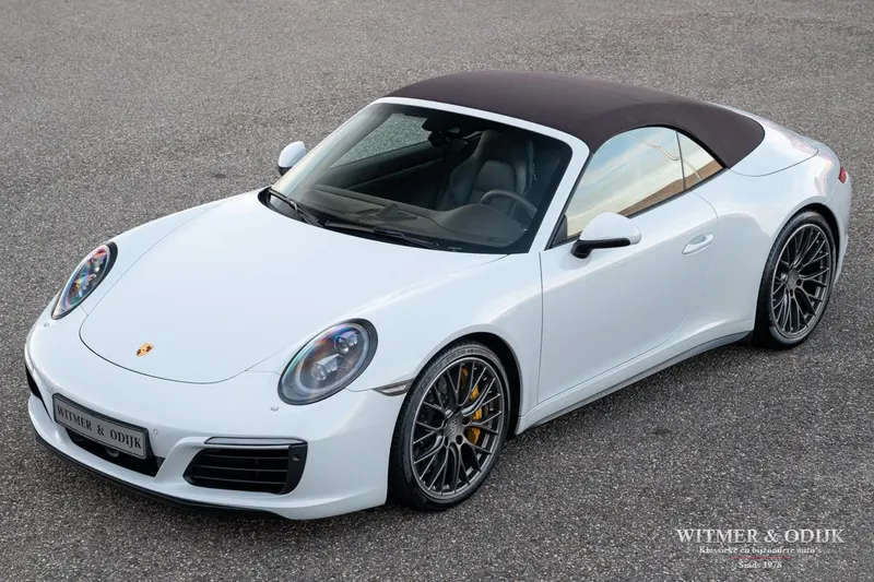 Porsche 911 (2015)