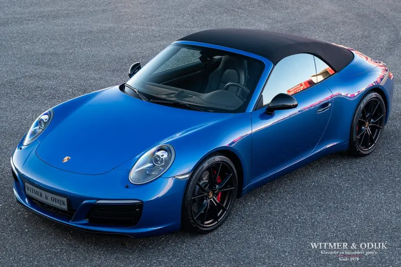 Porsche 911 (2016)