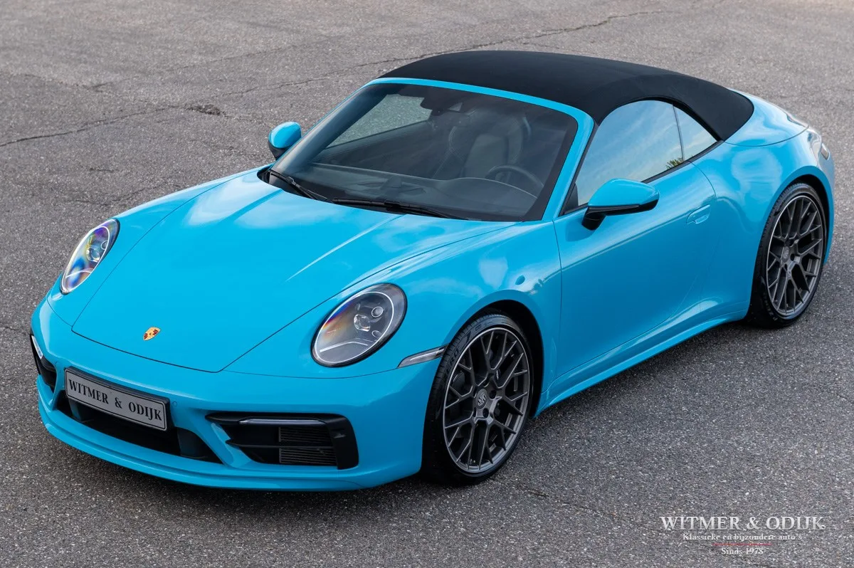 Porsche 911 (2020) — foto 1