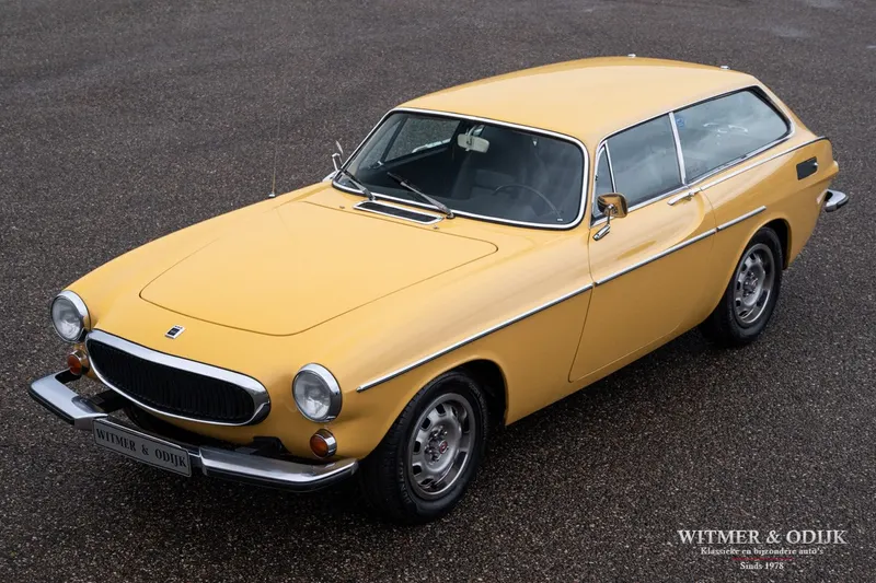Volvo P1800 (1972)