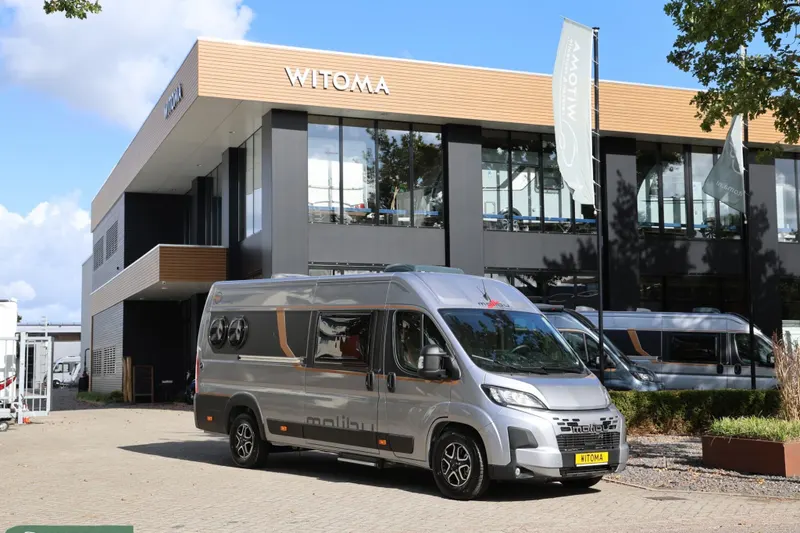 Malibu Van (2025)