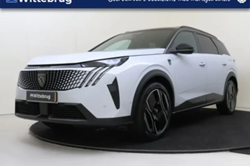 Peugeot 5008 (2025)