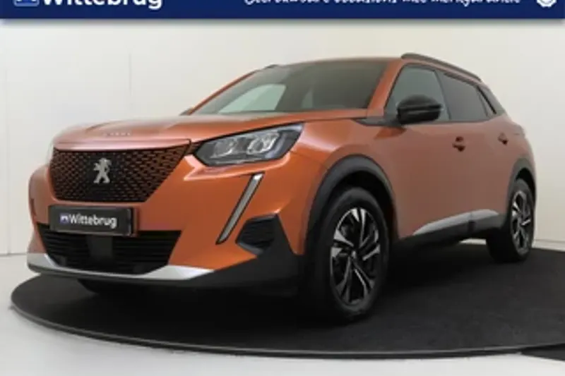 Peugeot e-2008 (2023)