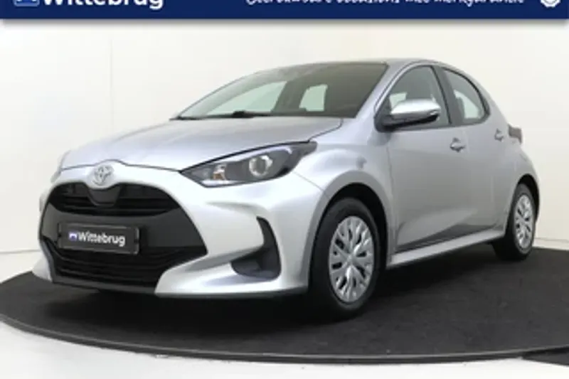 Toyota Yaris (2023)
