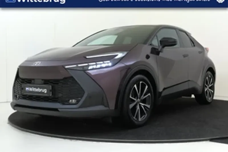 Toyota C-HR (2024)