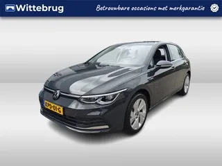 Volkswagen Golf (2024) — foto 1