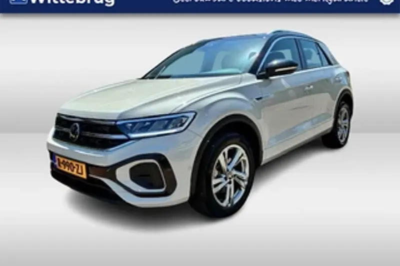 Volkswagen T-Roc (2023)