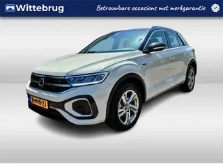 Volkswagen T-Roc (2023) — foto 1