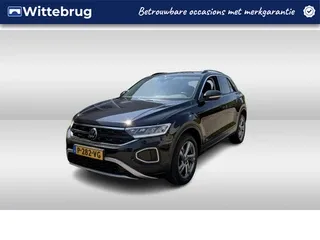 Volkswagen T-Roc (2022) — foto 1