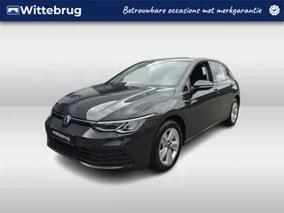 Volkswagen Golf (2022) — foto 1