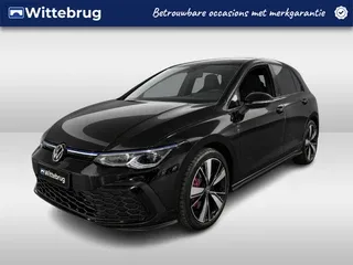 Volkswagen Golf (2022) — foto 1