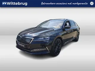 Škoda Superb (2023) — foto 1