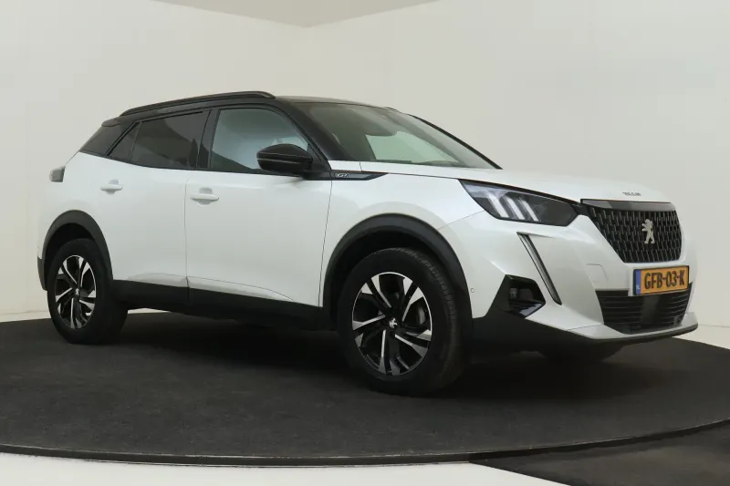 Peugeot 2008 (2021)