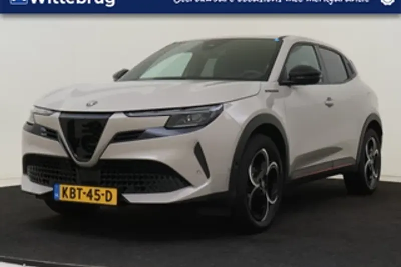Alfa Romeo Junior (2025)