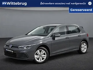 Volkswagen Golf (2023) — foto 1