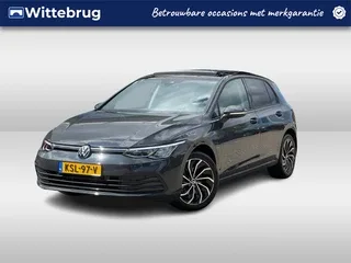 Volkswagen Golf (2023) — foto 1