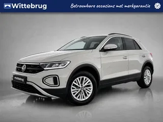 Volkswagen T-Roc (2022) — foto 1